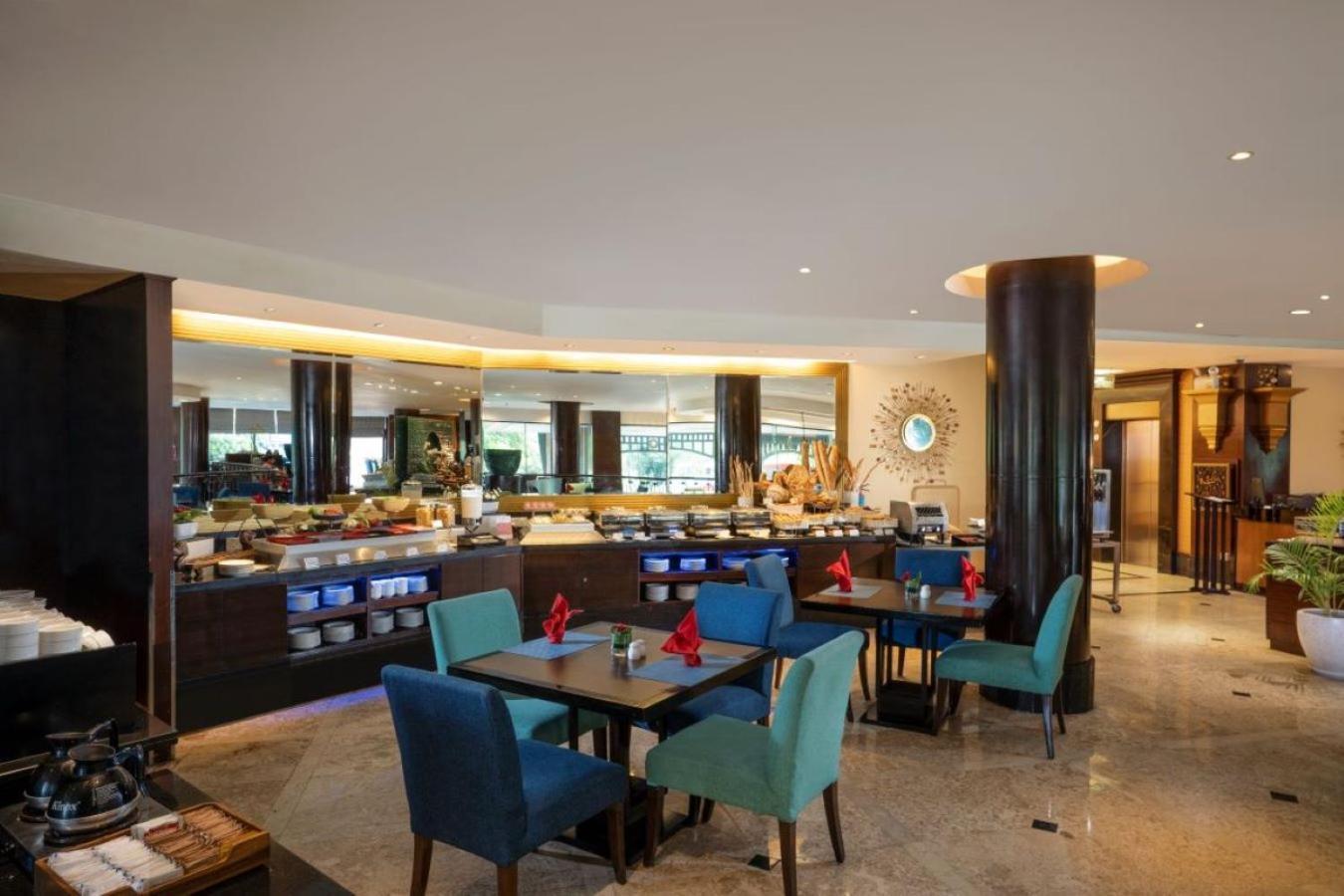 Hotel Ciputra Semarang Managed By Swiss-Belhotel International Exterior photo